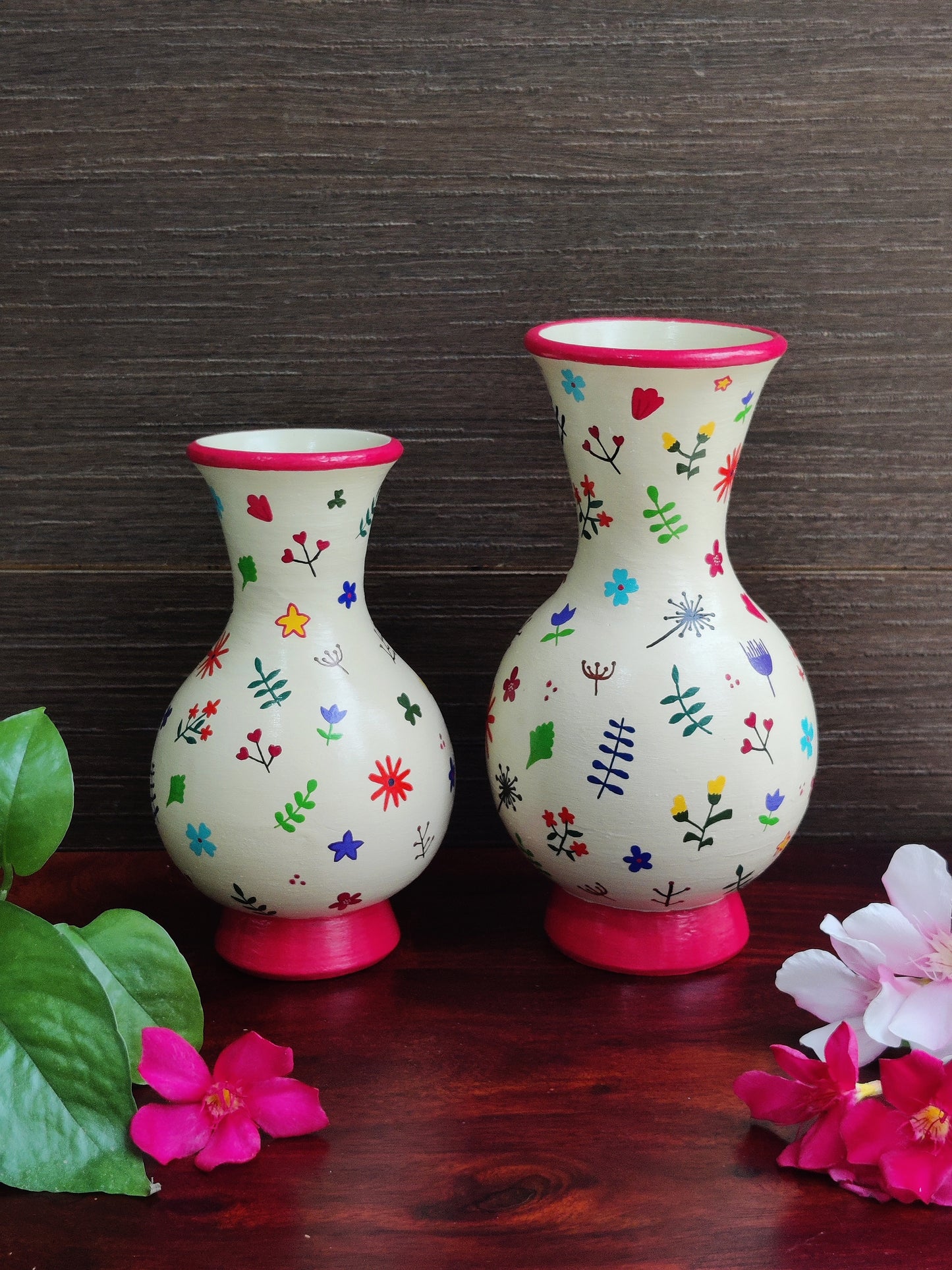 The Botanical Elegance Flower Vase