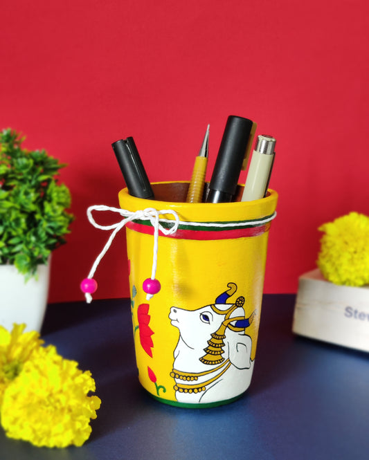 Pichwai Essence Pen Holder